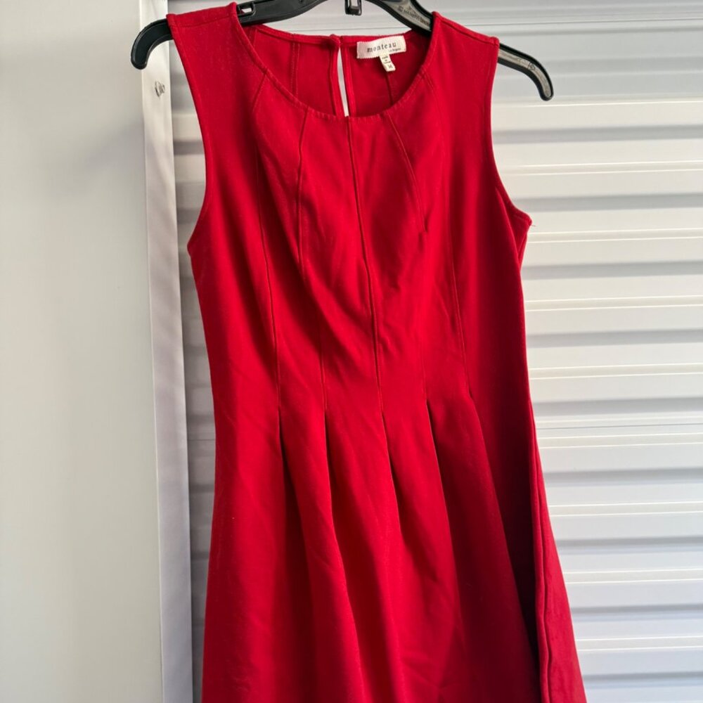 Monteau Women's Sleeveless Pleated Flare Dress, Red, Medium